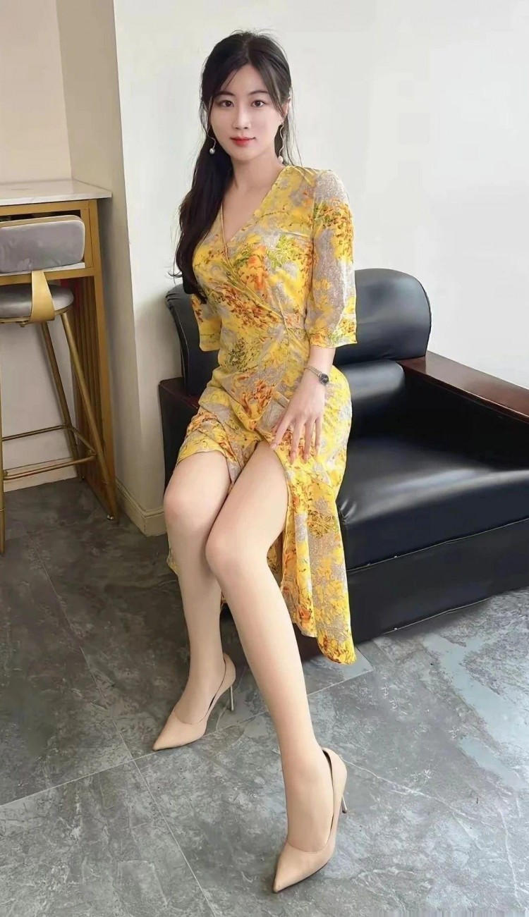 如何给微信附近人里面的美女打招呼更容易获得回复